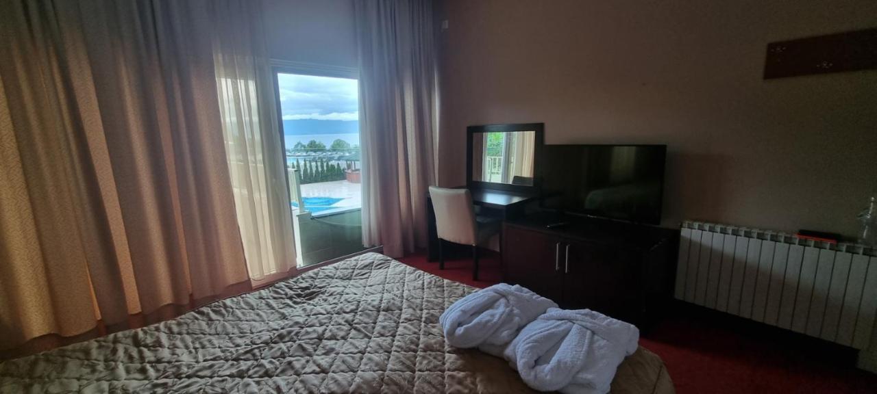 Hotel Bluebell Ohrid Exterior foto