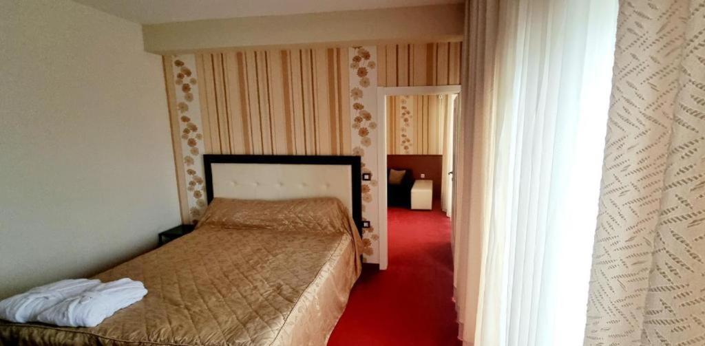 Hotel Bluebell Ohrid Exterior foto
